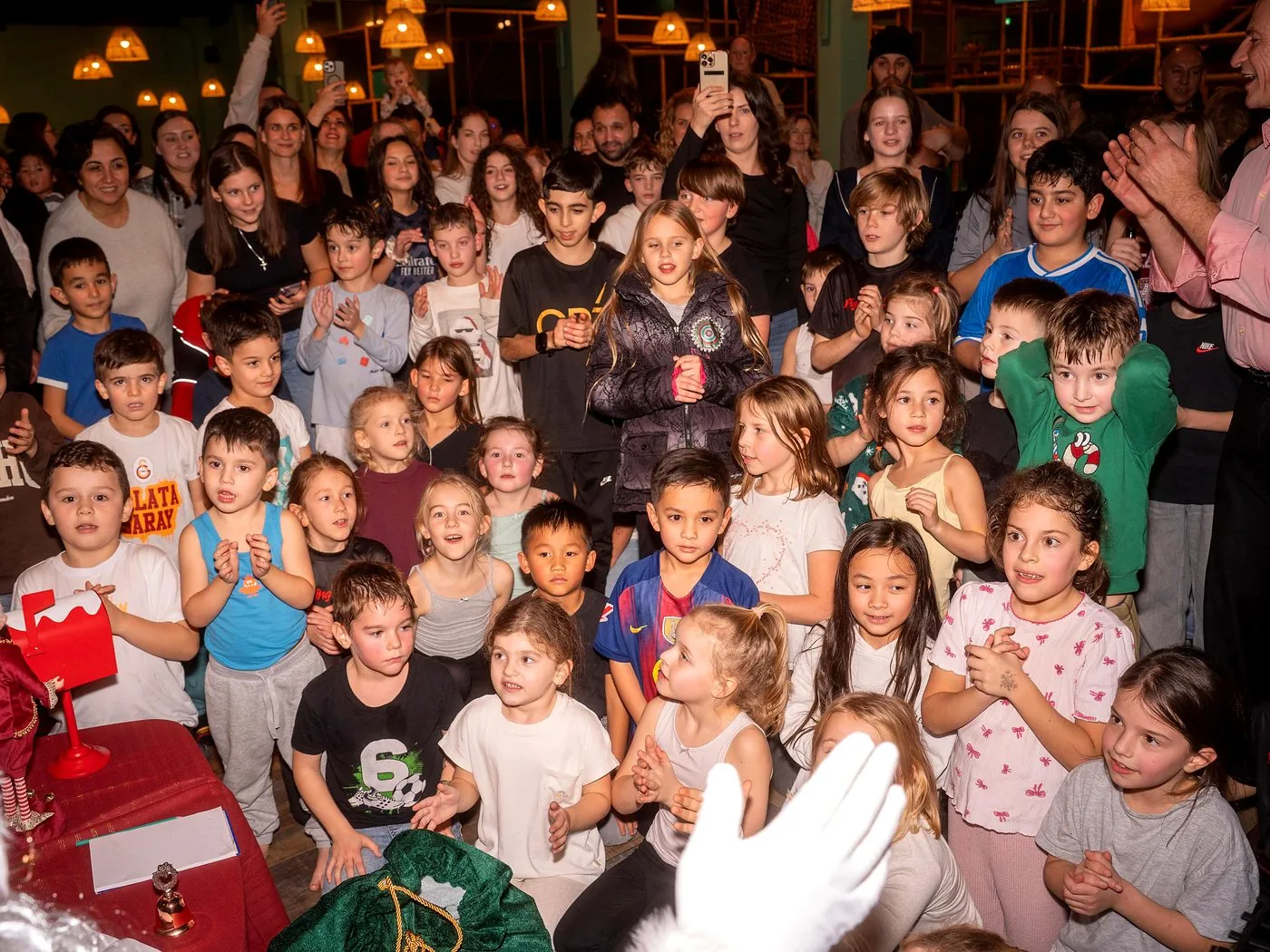 Weihnachtsfeier bei Fighting Spirit Neckarbischofsheim mit Mitgliedern und Familien